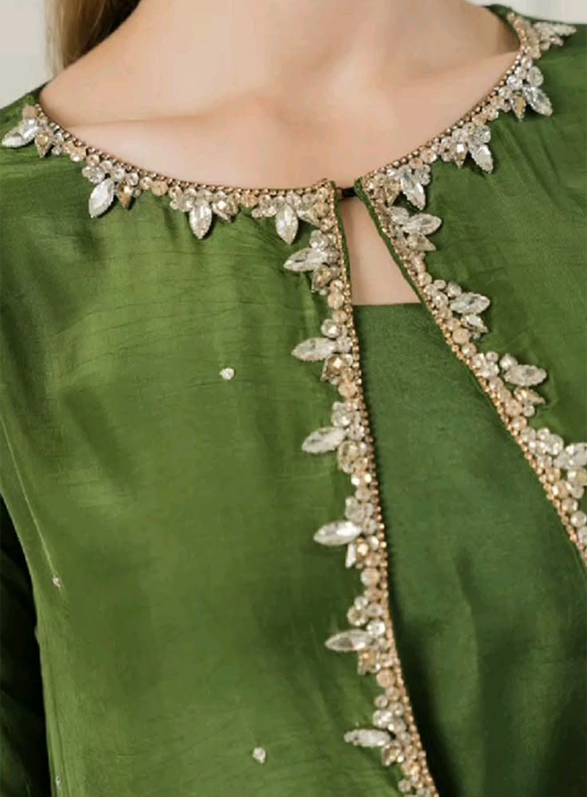 The Emerald Keyhole Long-Shirt Set Arzul Elite